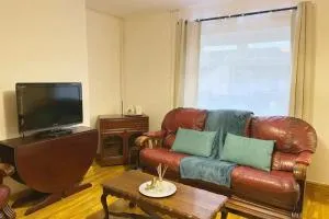 Pass the Keys Cozy Home Swansea Bay Views - Sketty