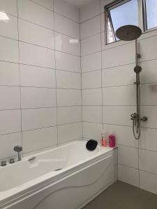 365 Homestay