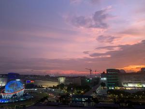 Aizas Place in Shell Residences MOA