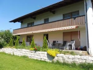 Bobis Ferienwohnung - Unterthingau