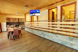 Етно комплекс "Поп Грую Бански"