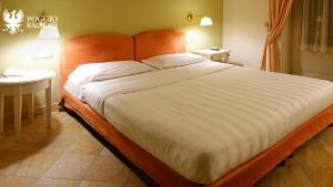 Deluxe Double or Twin Room with Garden View room in Poggio Radicati Hotel De Charme
