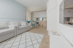 Rewal - 6 Person - Premium Baltic Apartment with Garden