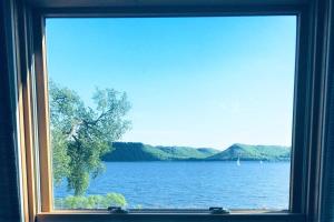Villa Del Lago - Lakehouse in Pepin