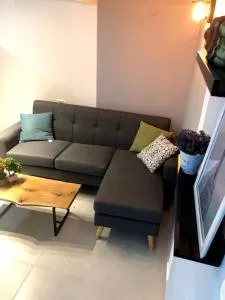 Almond - 贝尔谢巴