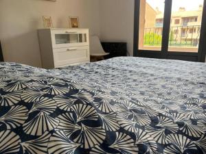 Belle Appartement et grand balcon avec vue sur le Mont Paradis