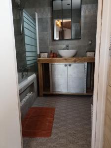 Appartements Gite 4 personnes LA SIESTA proche Fayence et Tourrettes : photos des chambres