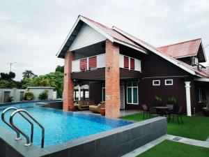 Destini Akef Villa 2 - Ubytování bez kategorie ve městě Pantai Cenang