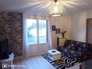 Superbe chambre confortable et lumineuse en appartement - Bry-sur-Marne