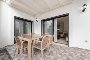 Brand New 2 Bedroom Modern Flat in Bodrum Center