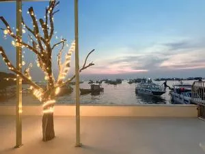 HY SEREIN HOMESTAY with SEA VIEW-Nhà Hy vivu bên Biển - Cây Dừa