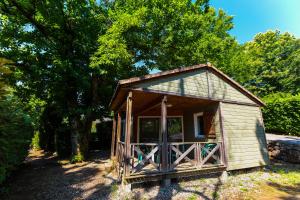 Campings Camping Les Cruses : photos des chambres