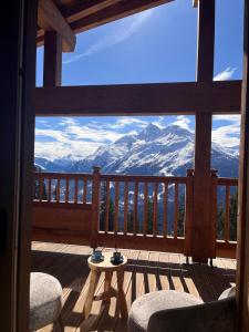 Appartements Appartement Chalet CASSIOPEE sous charpente avec cheminee - La Rosiere : photos des chambres