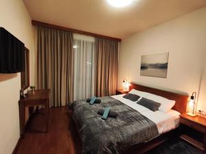 Stylish wooden apartment with terrace in Pirin Golf Hotel&Spa Complex