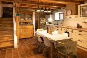 Bakos Pincészet Csobánc Bástya és Borterasz - 格拉克斯兹