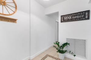 Family Retreat near Beach, Downtown and PGA