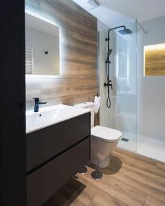 Amazing 2BD 2BTH by Madrid4You Apartments