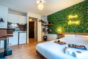 Cabana & Merci Annecy - Parking et Proche du Lac