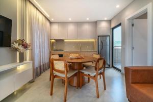 Paradise 205 - Cobertura duplex 2 suítes à 100 metros da Praia do Canto Grande