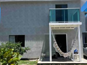 Café da manhã com vista mar.