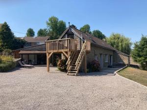 LA CHAMBRE PERCHEE DES HORTENSIAS