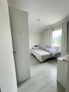 Quarto Individual - Camboriú