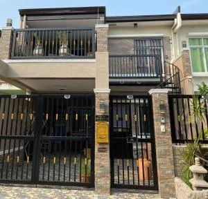 La Maison De Rouch - Lancaster - Hulugan