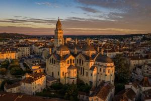Appartements Logement Cosy a Perigueux avec 2 Chambres, Wifi fibre : photos des chambres