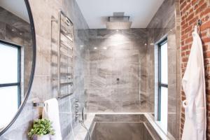 Sweet Lancaster Apt. B