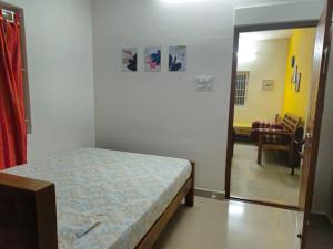 SHIs Bhairavi Peaceful 2bhk villa - - On the way 2 isha-Adiyogi , Maruthamalai