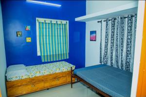 SHIs Bhairavi Peaceful 2bhk villa - - On the way 2 isha-Adiyogi , Maruthamalai