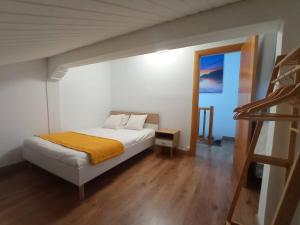 La casa de Cristina, Casa de campo para 30 personas