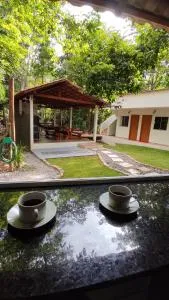 Pousada Jardim de Pedras - Córrego Grande