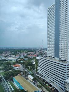 Anderson Apartment Pakuwon Mansion 1 by Shinzhouz