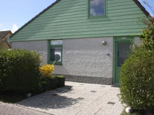 Holiday home Albatros 191