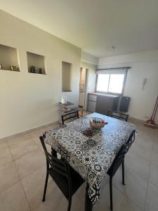 Depto frente al golf y mar