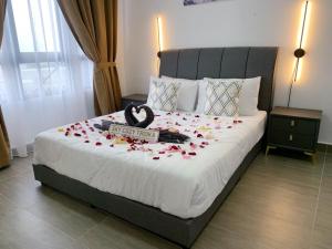 SKY COZY TROIKA RESIDENCE, 1 BEDROOM 4-6 PAX, 2 BEDROOMS 6-8 PAX, POOL VEW, SKY & CITY VIEW, Free Parking, Pool, Unlimited Wifi