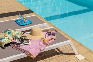 Accomoteleia Crystal Lagoon Villa