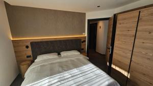 Appartamento con 3 Camere da Letto