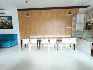 Urbanview Hotel B Liv Kendari by RedDoorz
