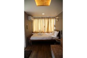 Out of Box Living Kashid,Murud