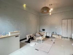 Hi Tray 屋裡有個脆背包客棧 - Nanwan