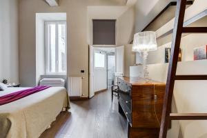 Roma Coronari a 2 minuti da piazza Navona