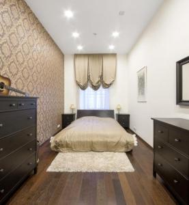 HaPPy iNN ToTo Old Town, Self check, Parking in the yard,