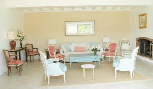 Villas Large holidays villa with heated pool : photos des chambres