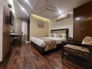 Hotel Kastor- Near Nehru Place