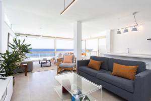 Home2Book Stunning Sea Views House, Private Pool