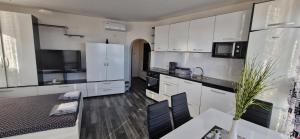 Black and White Apartment