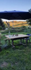 B&B / Chambres d'hotes B&B Maison Juves Planchez Anost Lac des Settons : photos des chambres