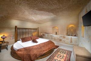 Romantic Cave Hotel